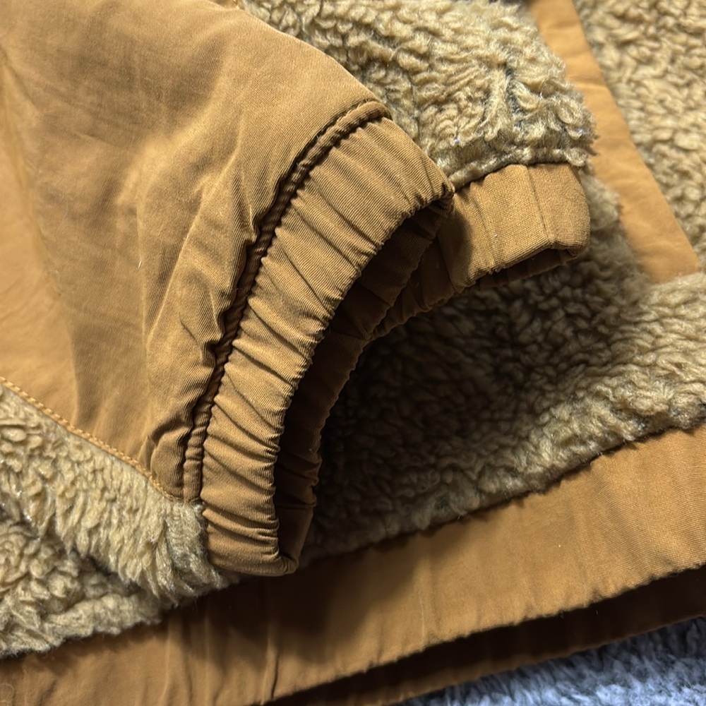 Patagonia Shell - Picture 4 of 6